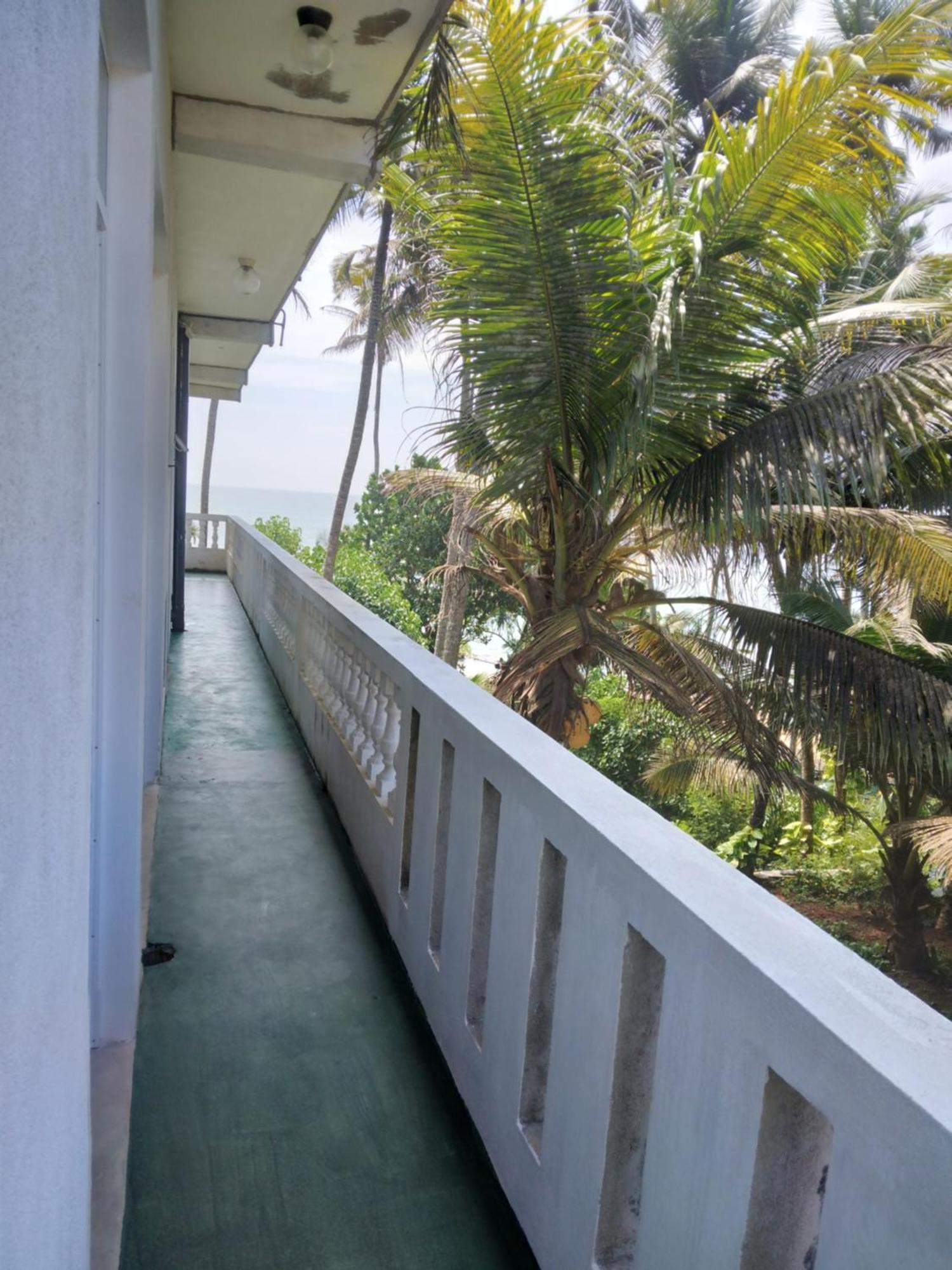 Sunray Rest - Beach View Homestay Mirissa Dış mekan fotoğraf