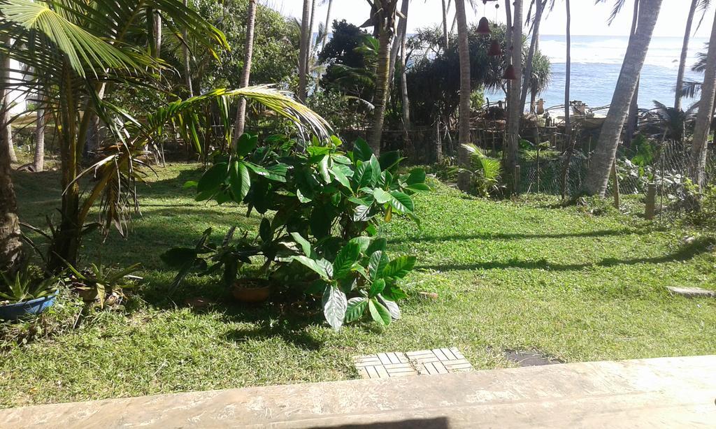 Sunray Rest - Beach View Homestay Mirissa Dış mekan fotoğraf